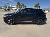Used 2018 Nissan Kicks SR image 2