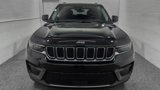 Used 2023 Jeep Grand Cherokee Laredo image 3