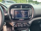 Used 2022 Kia Soul LX image 3