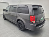 Used 2019 Dodge Grand Caravan SE image 3