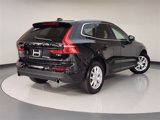 Used 2021 Volvo XC60 T5 Momentum image 2