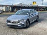 Used 2021 Volkswagen Jetta SE image 3