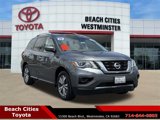 Used 2020 Nissan Pathfinder S image 2
