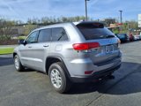 Certified 2018 Jeep Grand Cherokee Laredo image 3