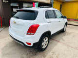 Used 2020 Chevrolet Trax LT w/ LT Convenience Package image 5