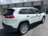 Used 2016 Jeep Cherokee Sport image 3