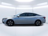 Used 2022 Nissan Altima 2.5 SV w/ SV Premium Package image 5
