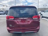 Used 2020 Chrysler Pacifica Touring-L image 6