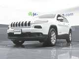 Used 2016 Jeep Cherokee Latitude w/ Cold Weather Group image 5