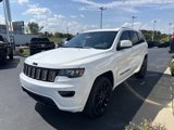 Used 2021 Jeep Grand Cherokee Laredo X image 3