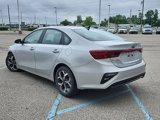 Used 2021 Kia Forte LXS image 3