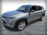 Used 2024 Chevrolet TrailBlazer LS w/ LS Convenience Package image 3