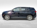 Used 2023 Chevrolet Equinox LS w/ LS Convenience Package image 4