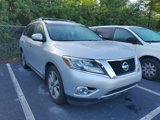 Used 2015 Nissan Pathfinder Platinum image 3
