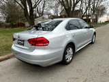 Used 2015 Volkswagen Passat TDI SE image 5