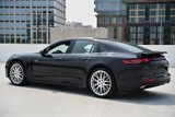 Used 2018 Porsche Panamera 4 image 3