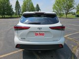 Used 2022 Toyota Highlander XLE image 5