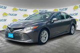 Used 2018 Toyota Camry XLE image 3