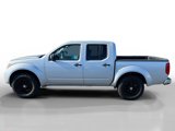 Used 2016 Nissan Frontier SV image 2