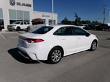 Used 2022 Toyota Corolla LE image 4