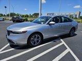 Used 2024 Honda Accord EX image 3