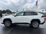 Used 2022 Toyota RAV4 XLE Premium image 4