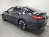 Used 2018 Nissan Altima 2.5 SV image 3