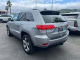 Used 2015 Jeep Grand Cherokee Limited w/ Luxury Group II image 4
