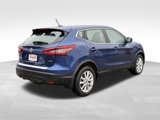 Used 2022 Nissan Rogue Sport S image 5