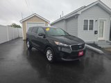 Used 2020 Kia Sorento LX image 3