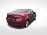 Used 2017 Toyota Yaris iA image 5