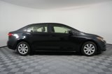 Used 2022 Toyota Corolla LE image 2