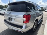 Used 2022 Ford Expedition XLT image 4