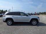 New 2023 Jeep Grand Cherokee Laredo X image 5