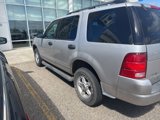 Used 2004 Ford Explorer XLT image 2