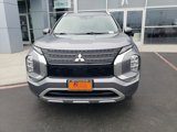 Used 2022 Mitsubishi Outlander SEL image 2