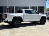 Certified 2024 GMC Canyon Elevation w/ Trailering Package image 3