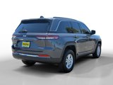 Used 2024 Jeep Grand Cherokee Laredo image 5