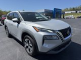 Used 2023 Nissan Rogue SV image 2