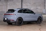 Used 2024 Porsche Cayenne image 3