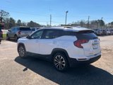 Used 2021 GMC Terrain SLT image 3