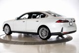 Used 2024 BMW 530i xDrive image 3