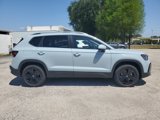 New 2025 Volkswagen Taos SE image 5