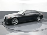 Used 2017 Mercedes-Benz E 300 4MATIC image 2