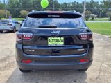 Used 2025 Jeep Compass Latitude image 3