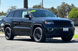Used 2020 Jeep Grand Cherokee Limited w/ Luxury Group II image 2