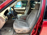 Used 2002 Ford Explorer XLT image 3