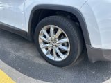 Used 2016 Jeep Cherokee Limited image 4