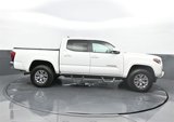 Used 2018 Toyota Tacoma SR5 image 2