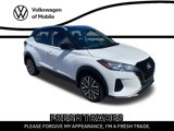 Used 2023 Nissan Kicks SV image 3